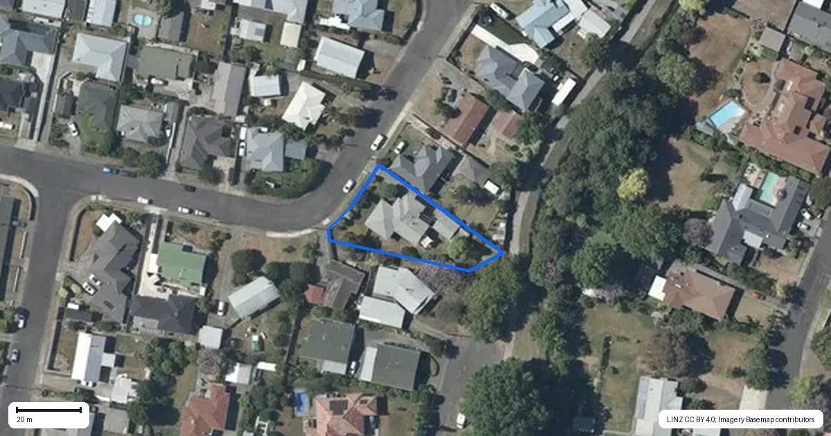 Property context map for 34 Warwick Crescent, Taradale, Napier