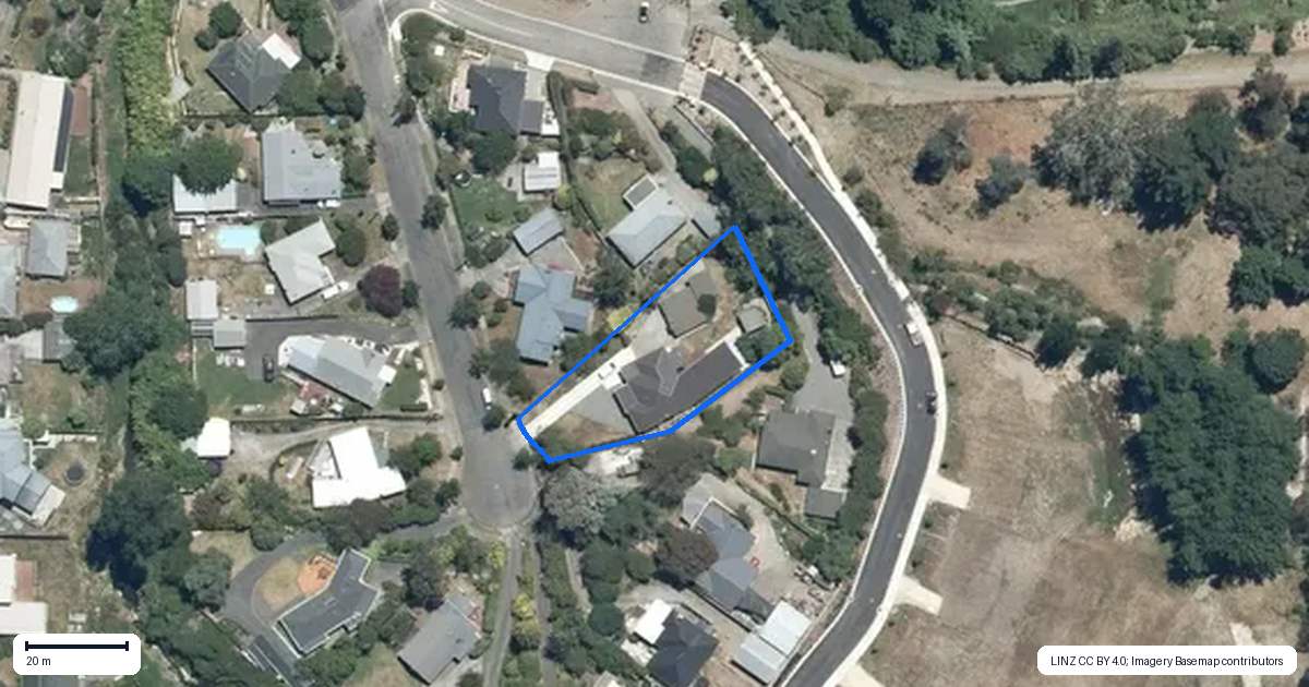 Property context map for 14 Glenpark Place, Havelock North