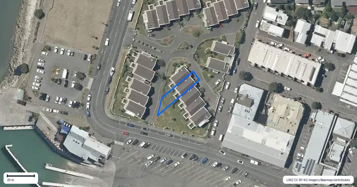 Property context map for 27 Nelson Quay, Ahuriri, Napier