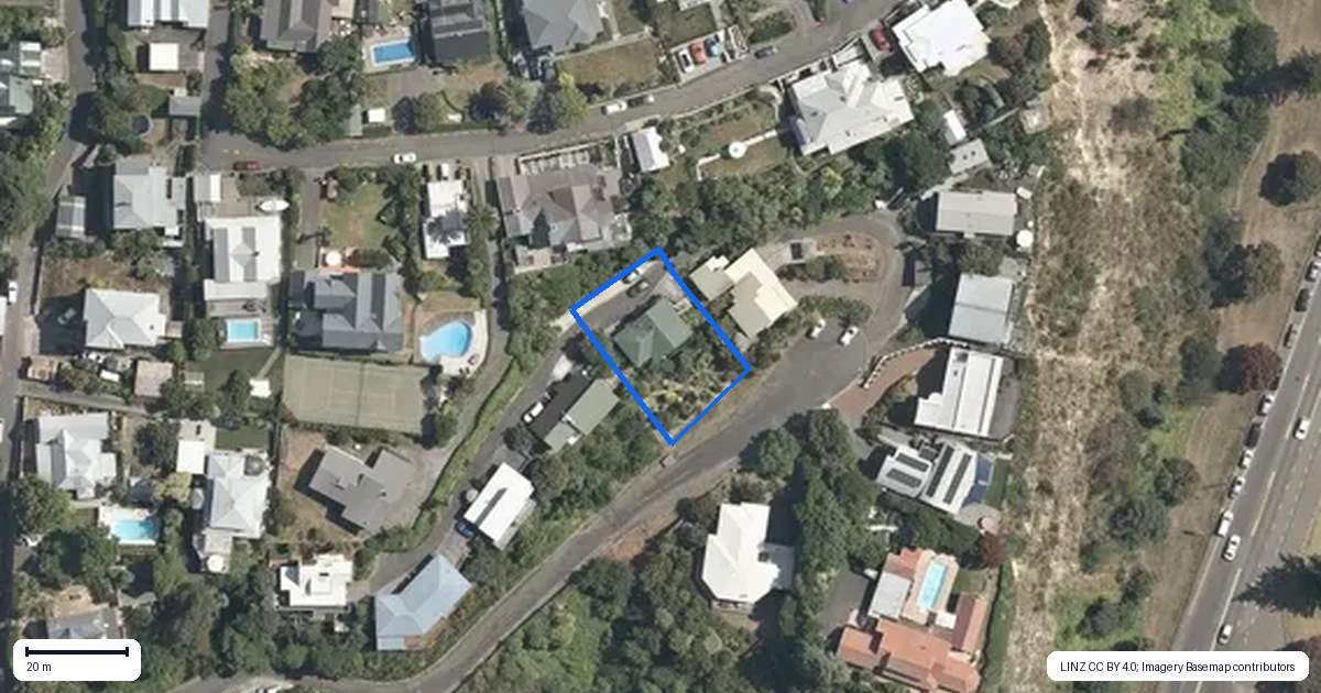 Property context map for 135 Priestley Terrace, Bluff Hill, Napier