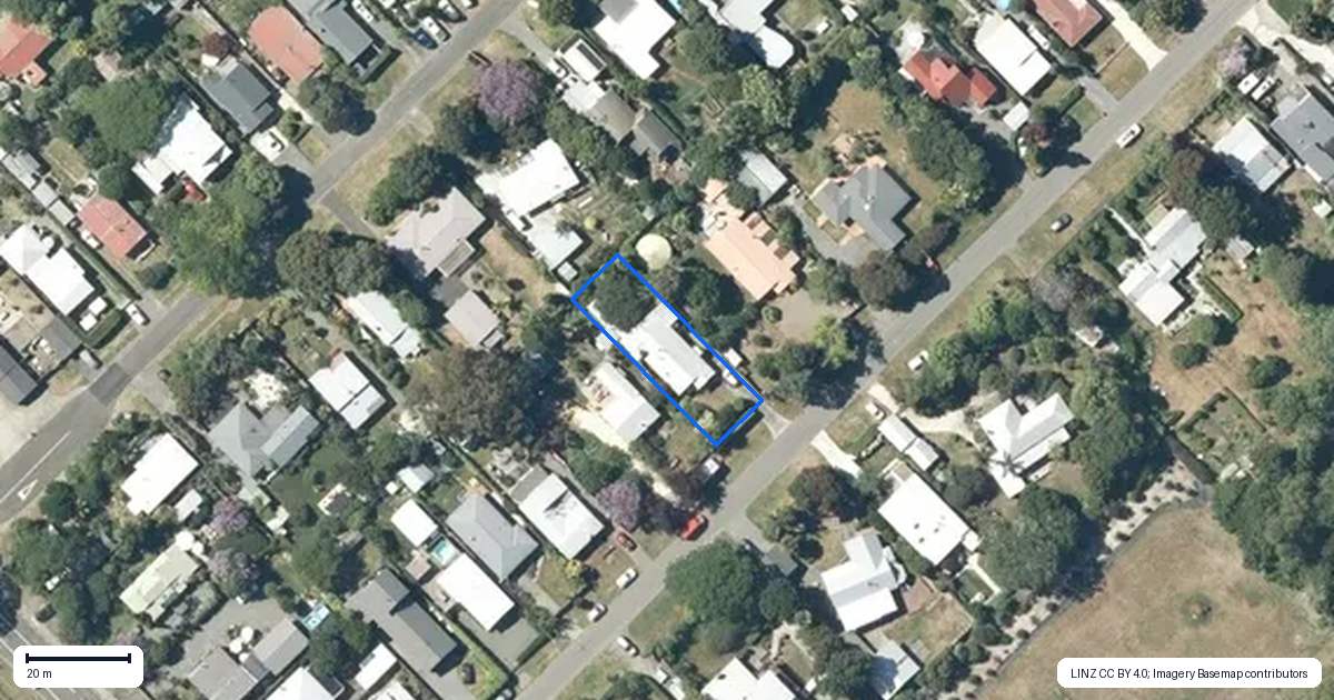 Property context map for 15 Kuku Street, Te Awanga