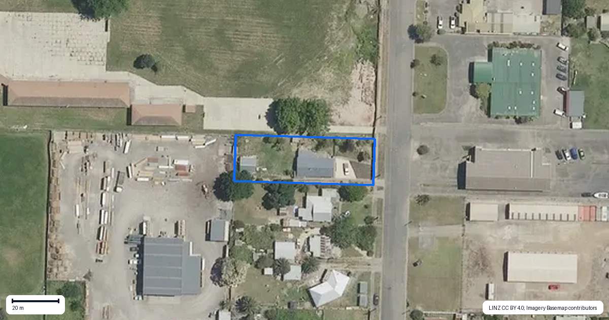 Property context map for 37 Freyberg Street, Wairoa