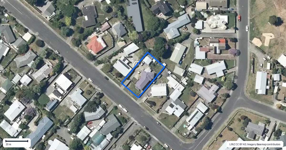 Property context map for 9 Tucker Lane, Clive