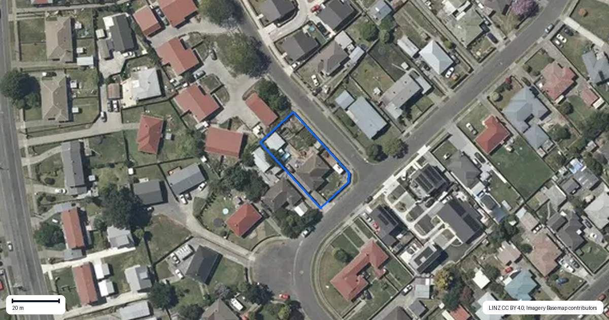 Property context map for 18 Kelvin Road, Maraenui, Napier