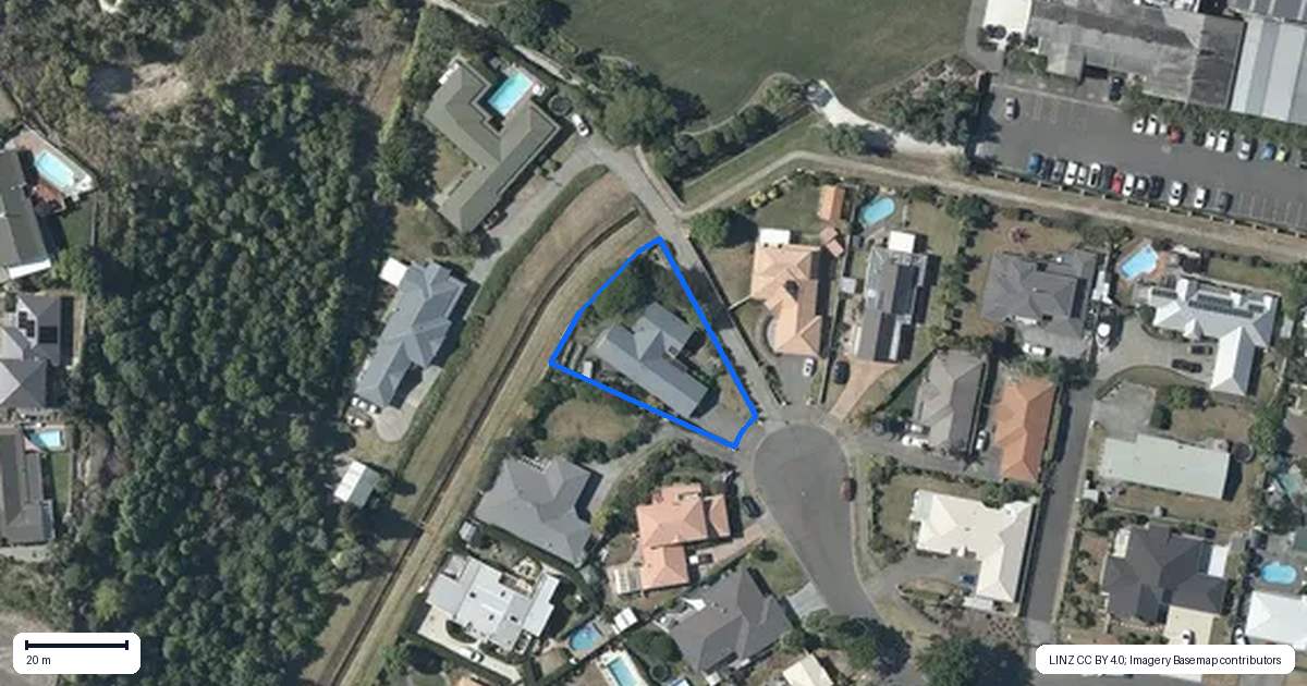 Property context map for 30 Pukekura Place, Taradale, Napier
