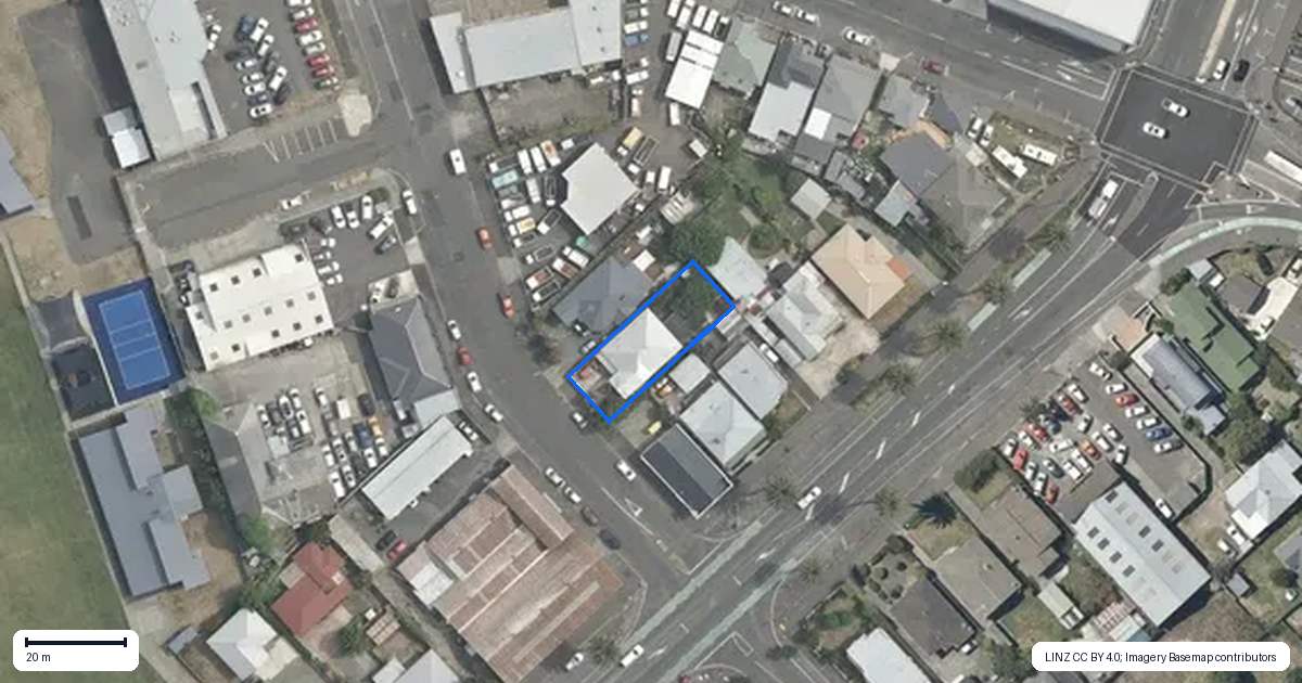 Property context map for 16 Owen Street, Napier South, Napier