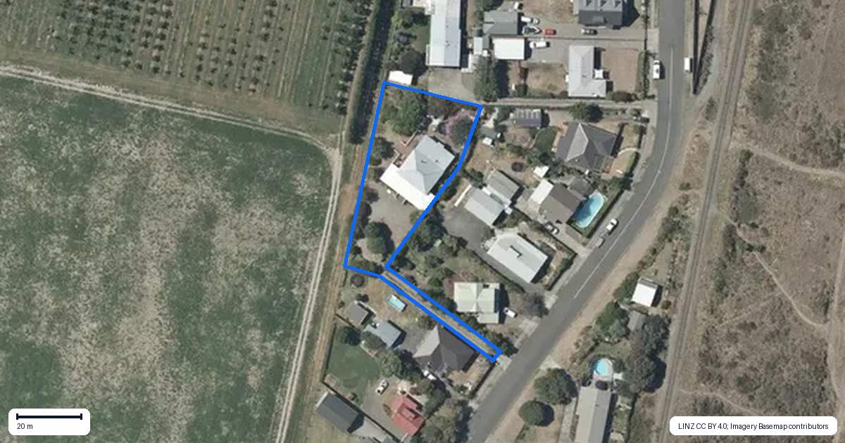 Property context map for 73 Rogers Road, Bay View, Napier