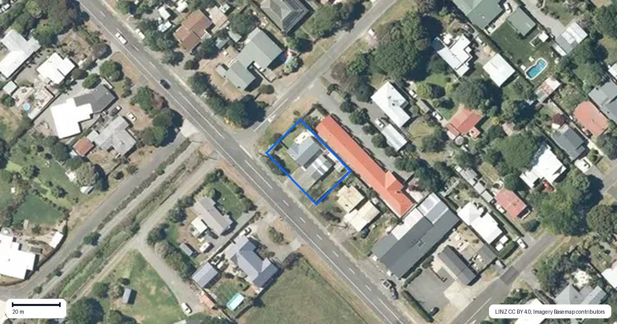 Property context map for 2 Leyland Road, Te Awanga
