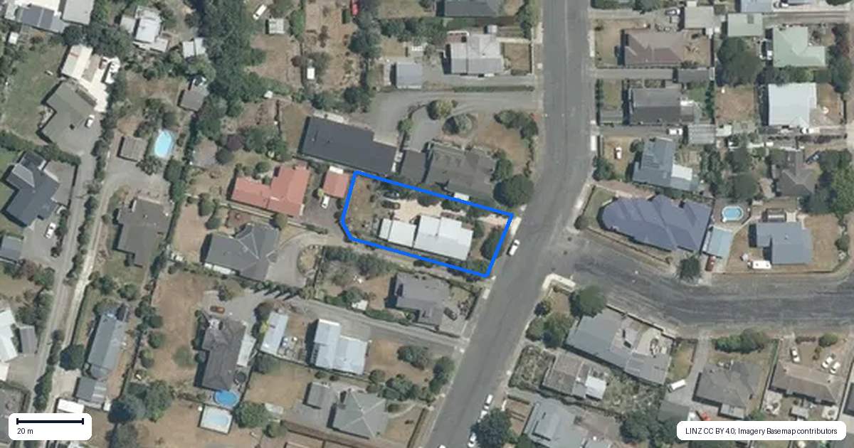 Property context map for 11 Nelson Street, Waipukurau