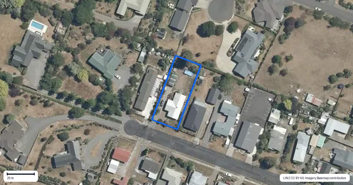 Property context map for 11 Smith Street, Waipukurau
