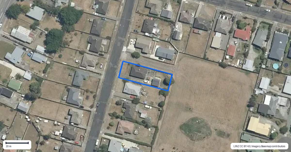 Property context map for 11 Mackie Street, Waipukurau