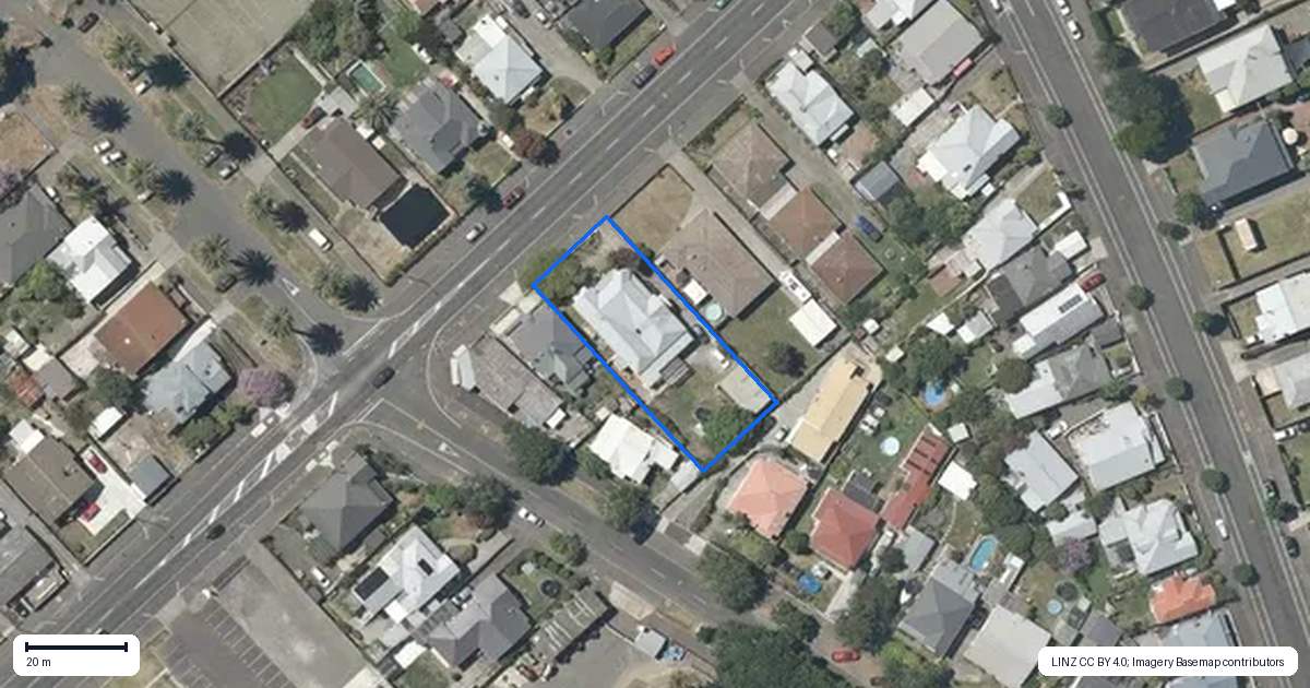 Property context map for 24 Latham Street, Napier South, Napier