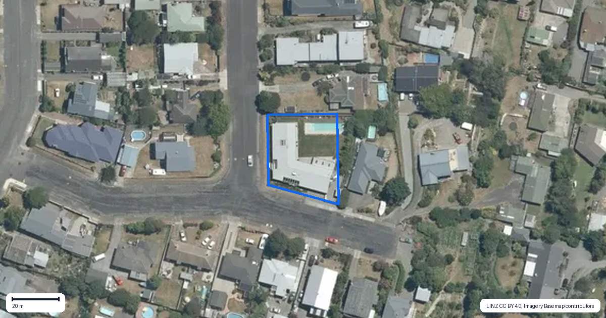 Property context map for 15 Goodger Street, Waipukurau