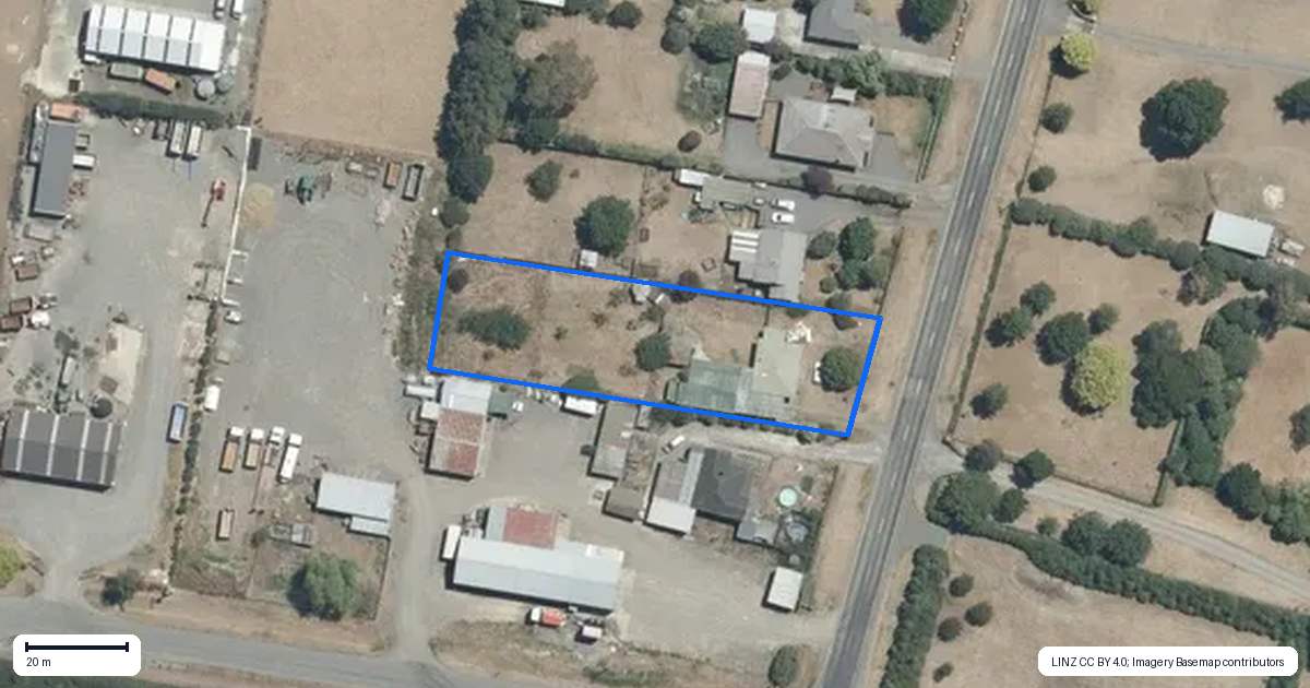 Property context map for 32 Hatuma Road, Waipukurau