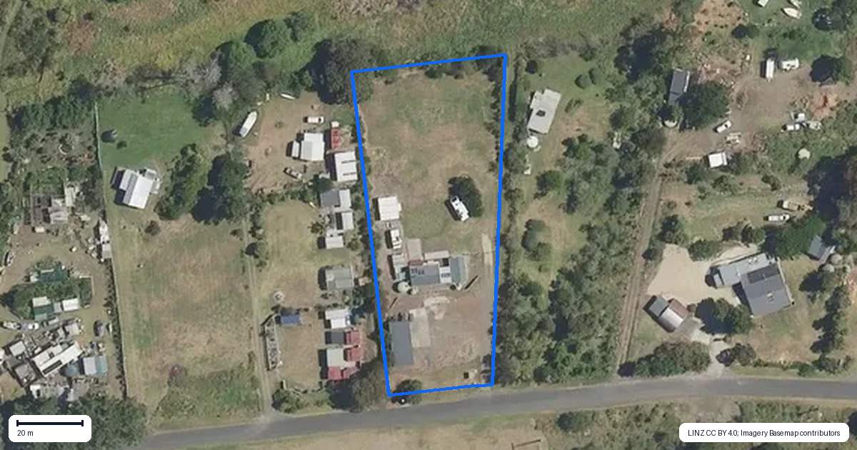 Property context map for 21 YMCA Road, Mahia