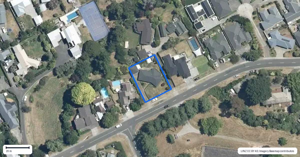 Property context map for 42 Iona Road, Havelock North