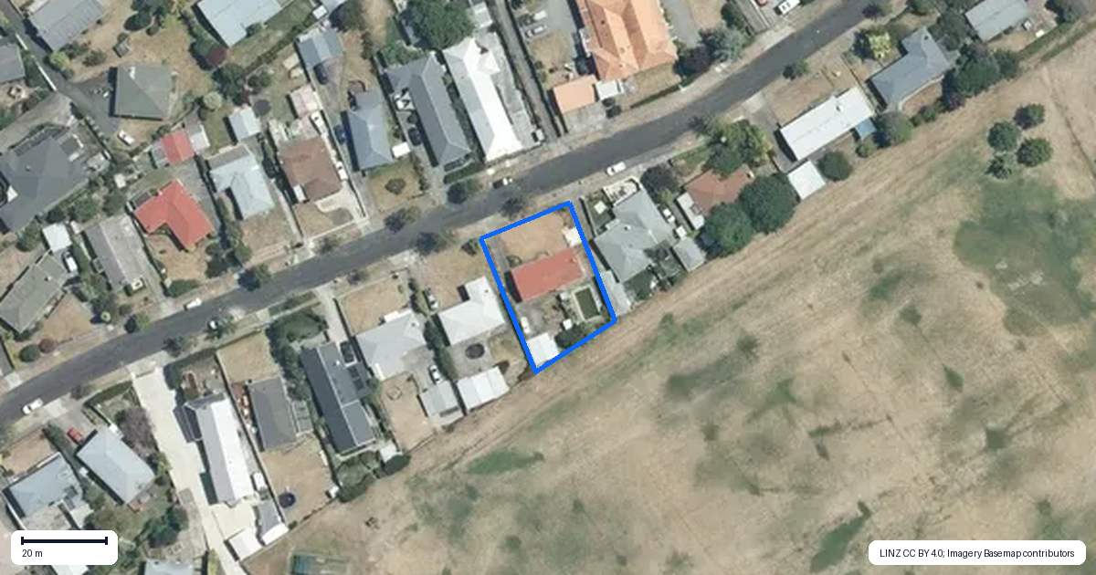 Property context map for 15 Given Street, Havelock North
