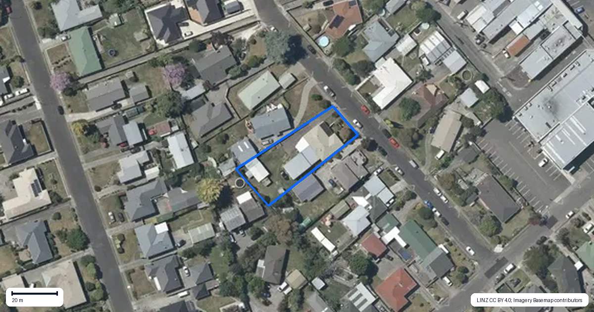 Property context map for 6 Henderson Crescent, Onekawa, Napier