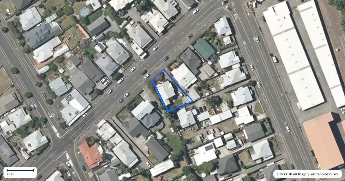 Property context map for 10 Latham Street, Napier South, Napier