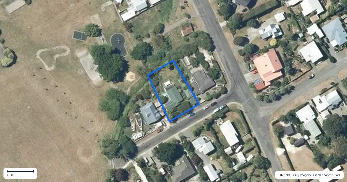 Property context map for 4 Pedersen Road, Haumoana