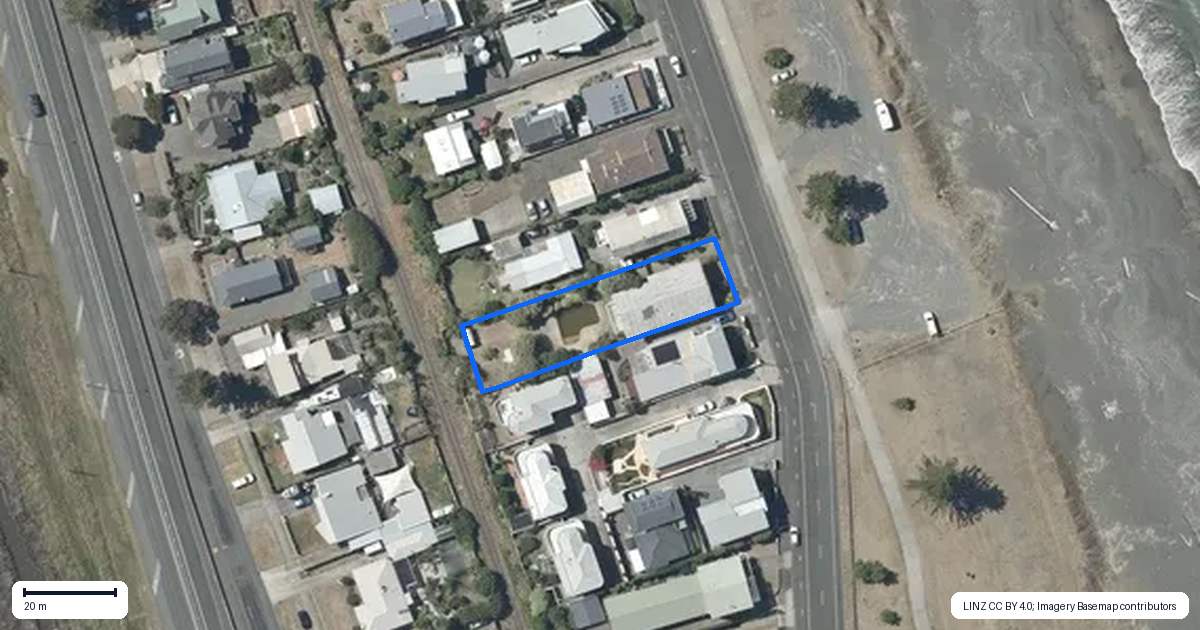 Property context map for 26 The Esplanade, Westshore, Napier