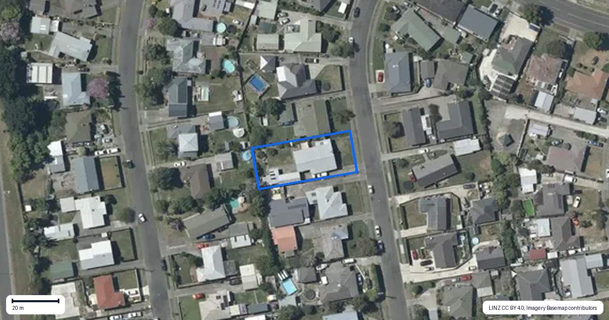Property context map for 14 Magdalen Crescent, Pirimai, Napier