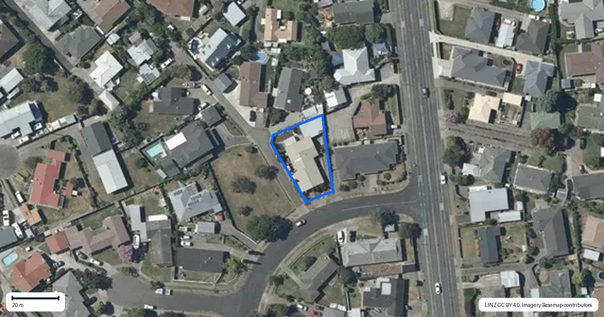 Property context map for 35 McKeefry Avenue, Greenmeadows, Napier