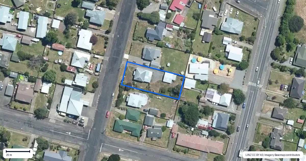 Property context map for 10 Thyra Street, Dannevirke