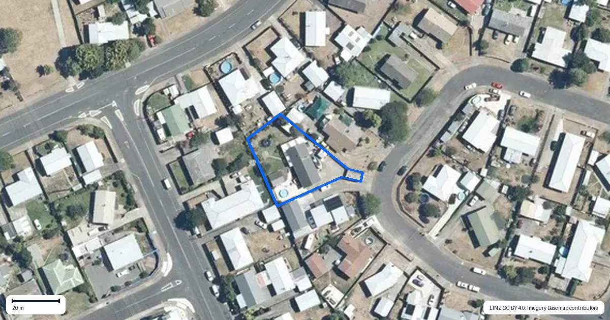 Property context map for 20 Cortes Crescent, Flaxmere, Hastings