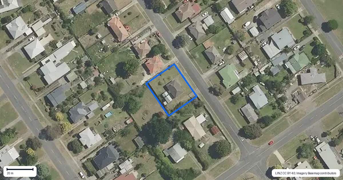 Property context map for 32 Brian Avenue, Wairoa