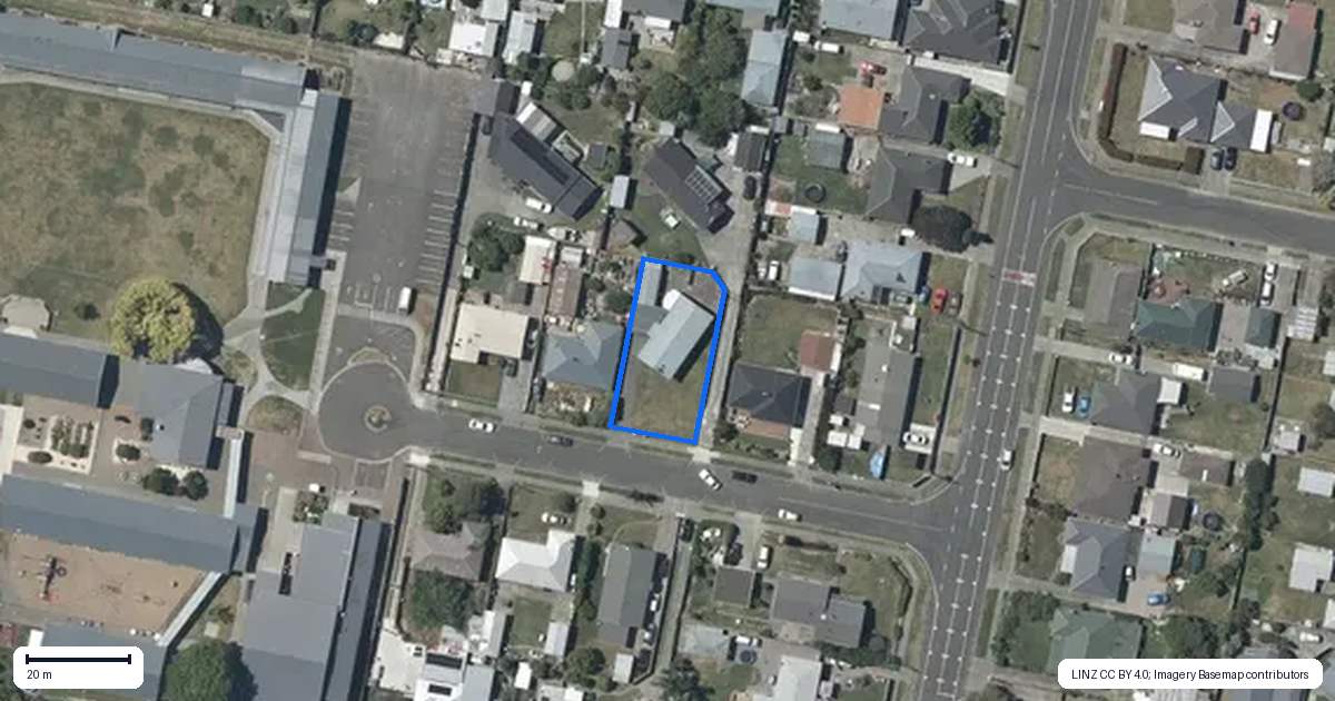 Property context map for 8 Dick Place, Onekawa, Napier