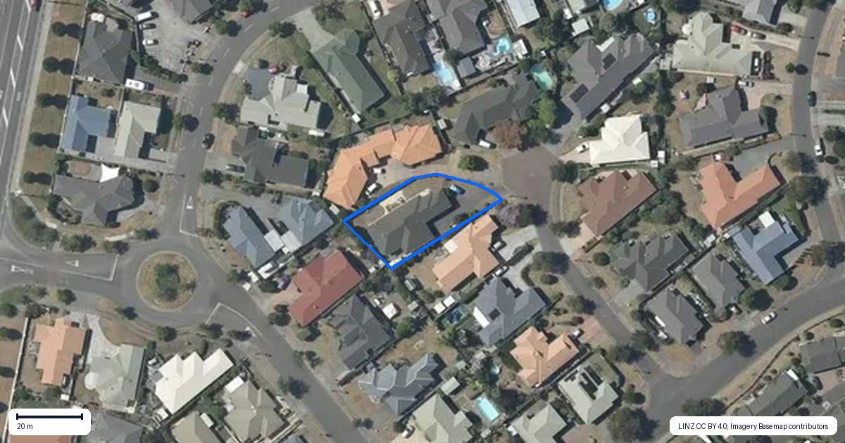 Property context map for 9 Cheval Place, Taradale, Napier
