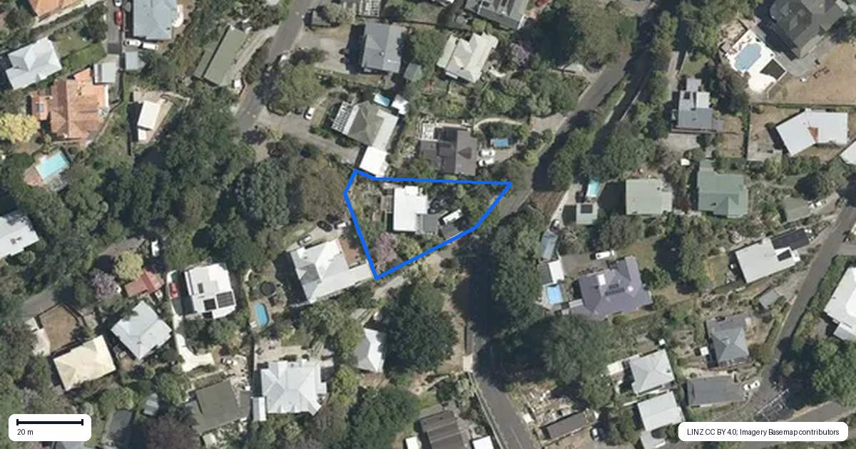 Property context map for 8 Thompson Road, Bluff Hill, Napier