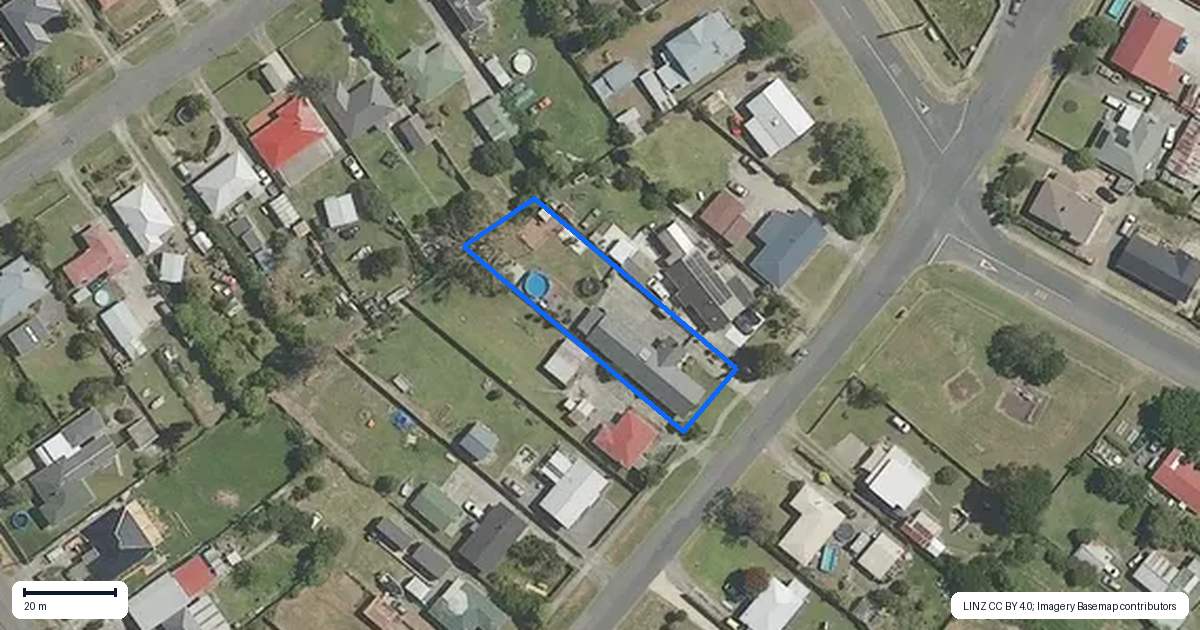 Property context map for 96 McLean Street, Wairoa