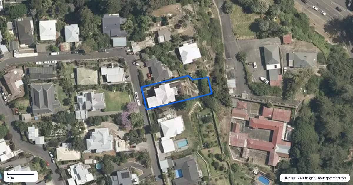 Property context map for 16 Hukarere Road, Bluff Hill, Napier