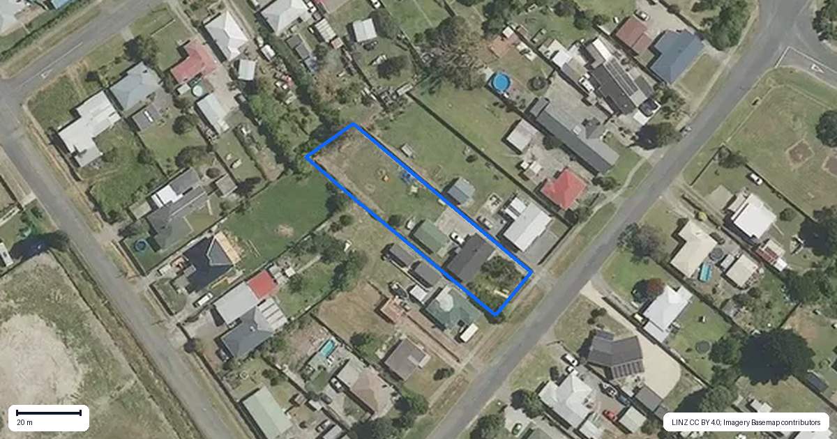 Property context map for 102 McLean Street, Wairoa