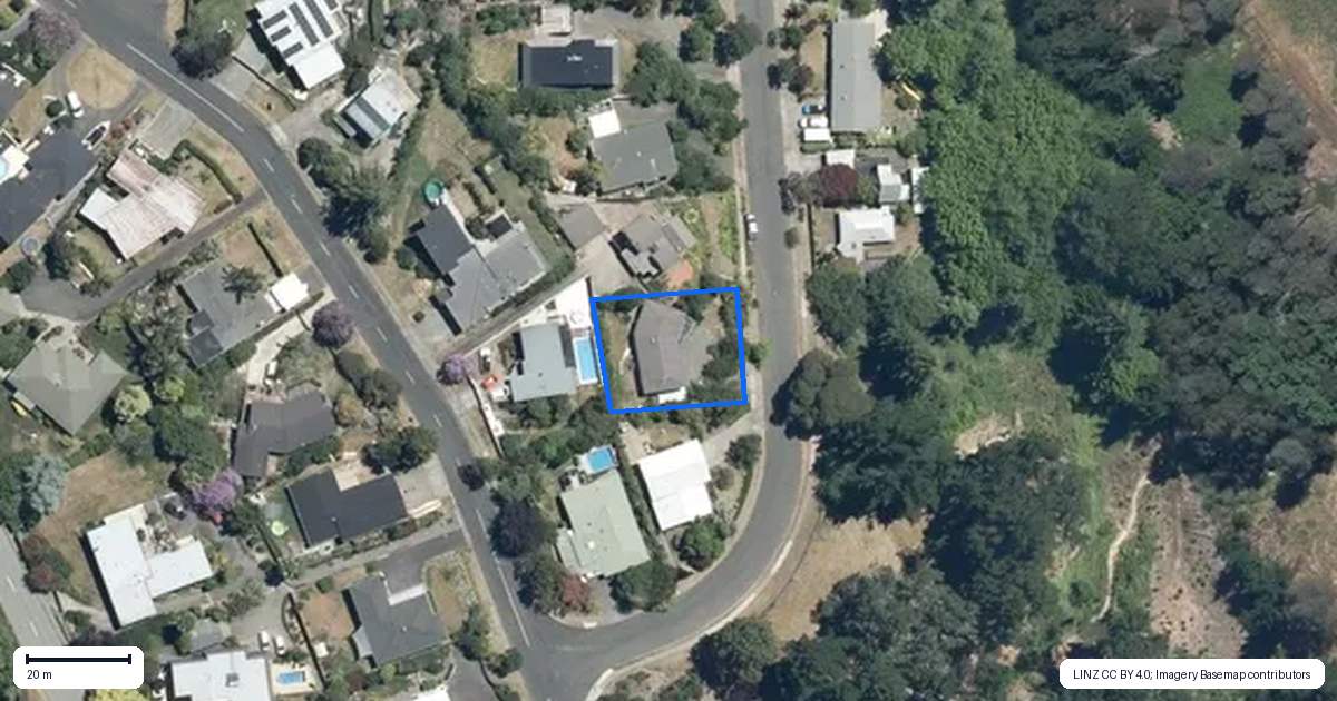 Property context map for 34 Tokomaru Drive, Havelock North