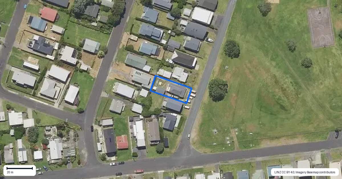 Property context map for 27 Savage Avenue, Waihi Beach