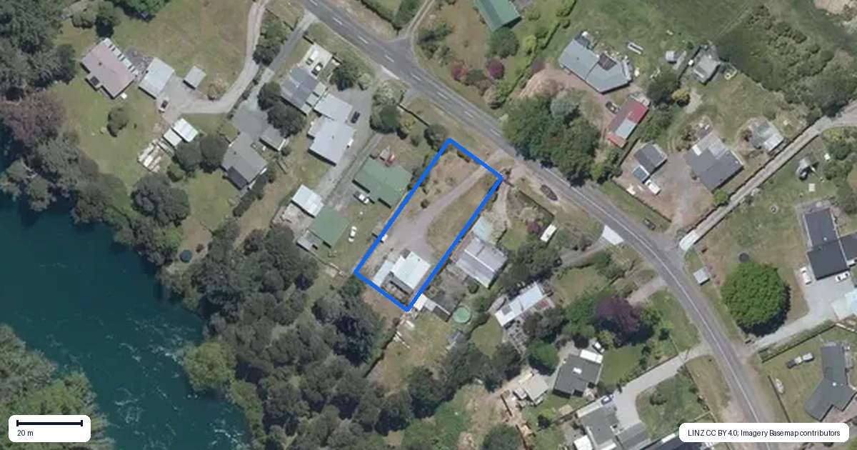 Property context map for 911 River Road, Broadlands