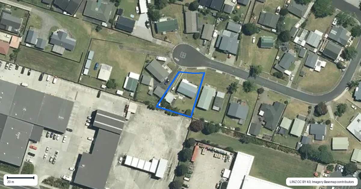 Property context map for 21 Endeavour Close, Whitianga
