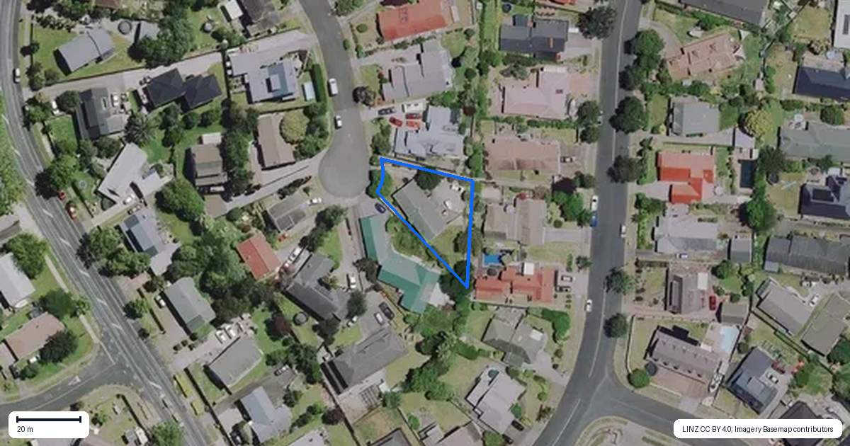 Property context map for 17 Houhere Place, Pukete, Hamilton