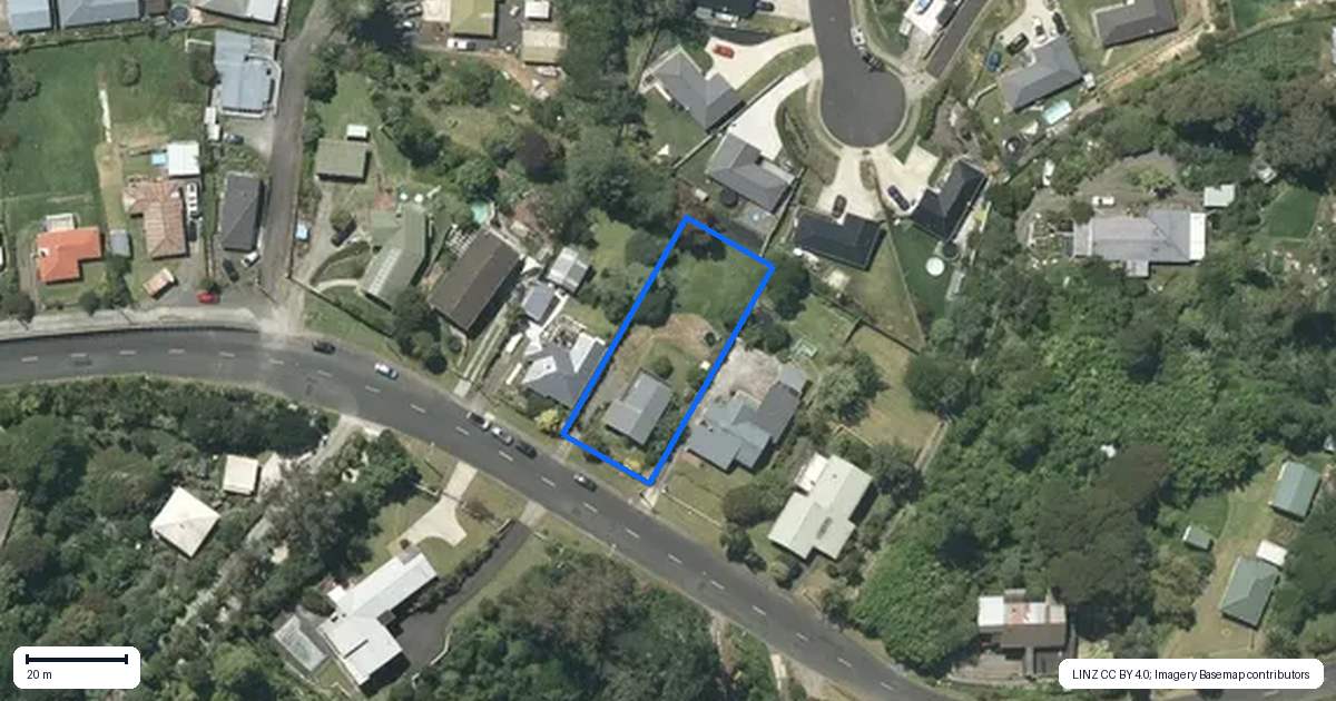 Property context map for 127 Kimihia Road, Huntly