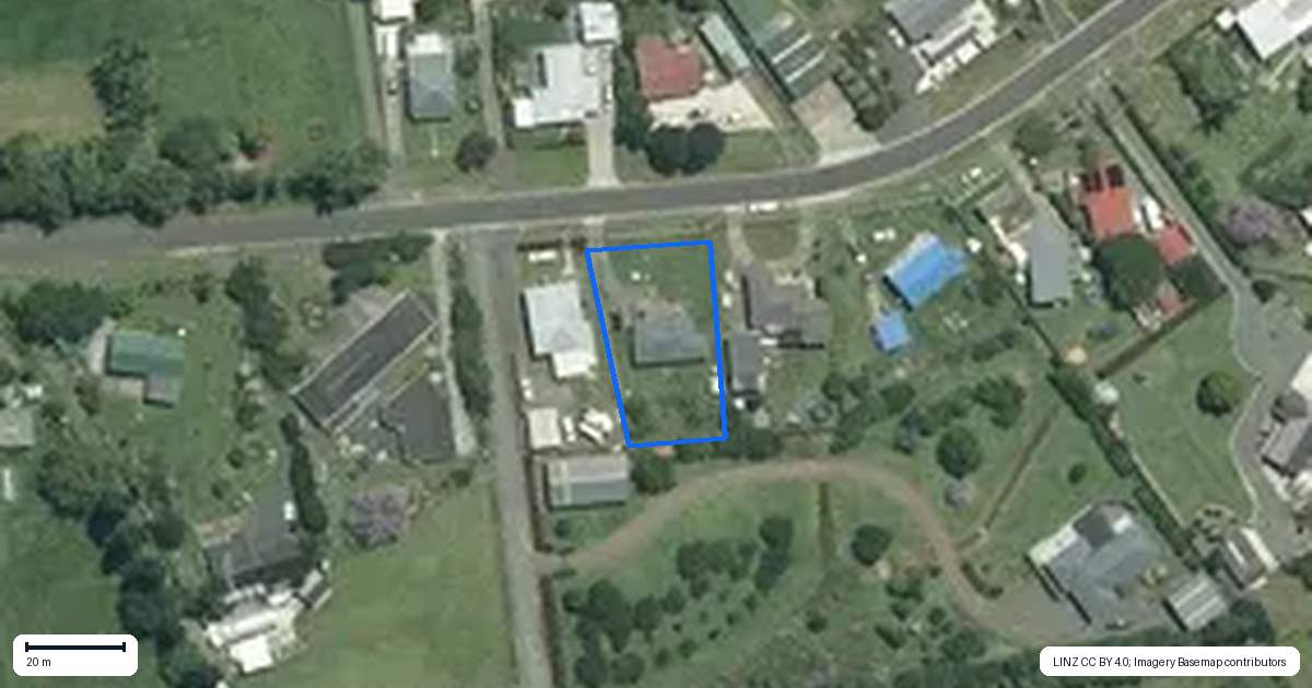 Property context map for 17 Station Road, Puriri, Thames