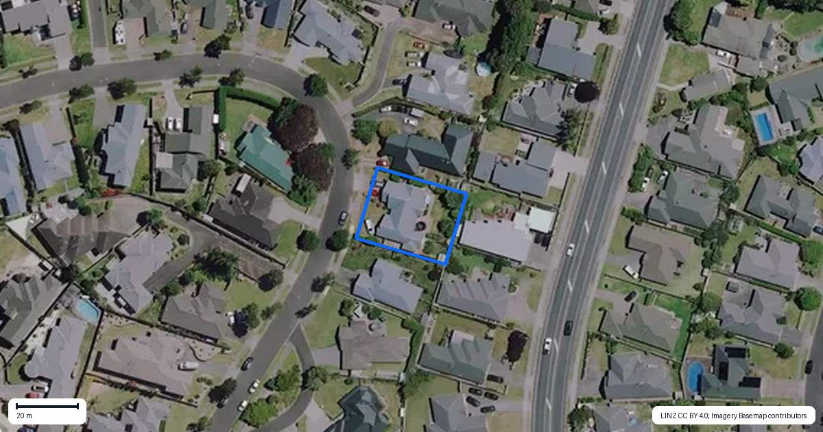 Property context map for 46 Cairns Crescent, Rototuna, Hamilton