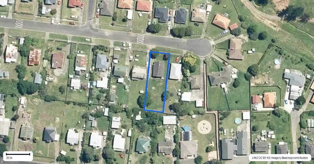 Property context map for 17 Porritt Street, Paeroa