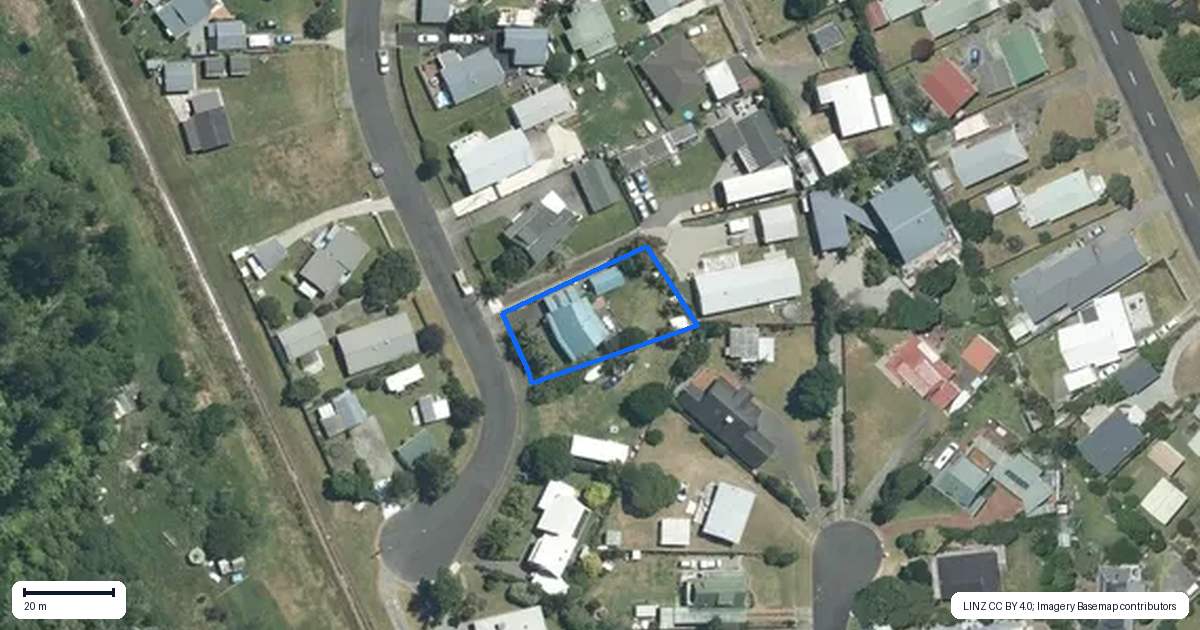 Property context map for 127 McKellar Place, Whangamata