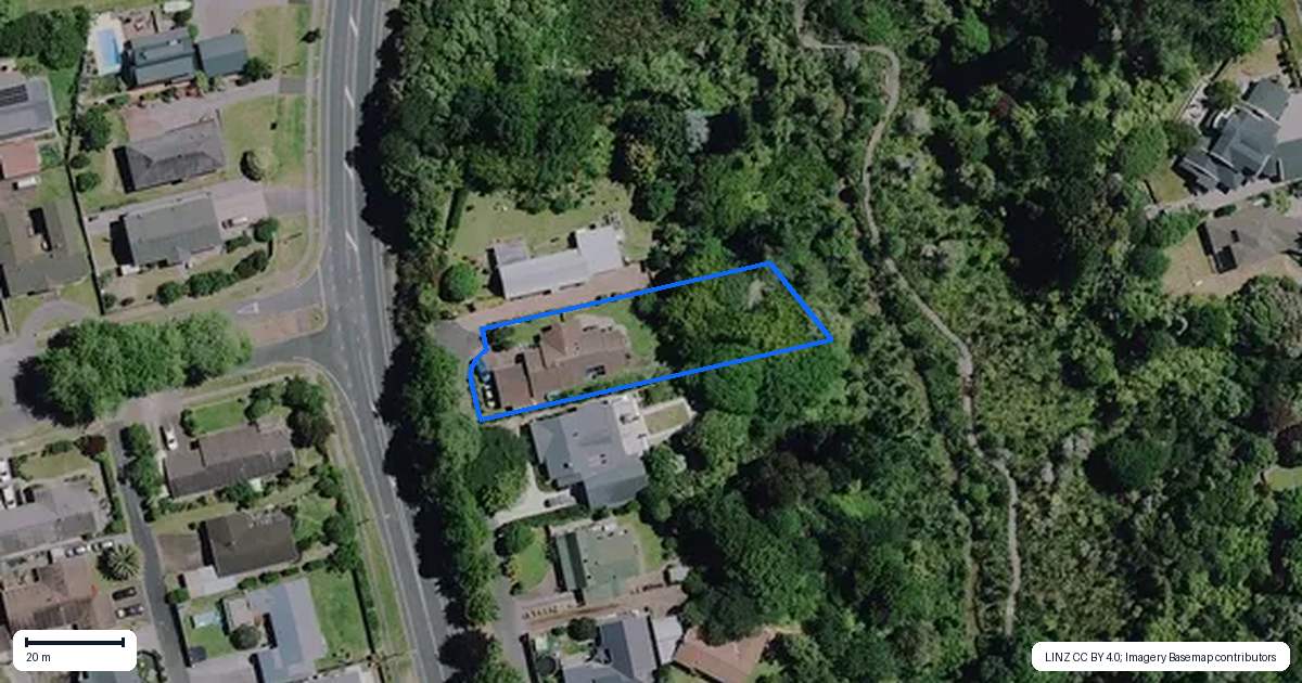 Property context map for 336 Hukanui Road, Queenwood, Hamilton