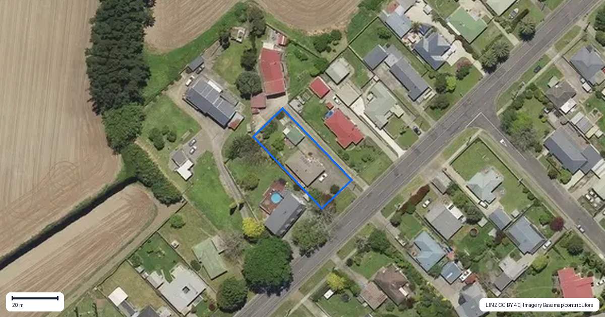 Property context map for 138 College Road, Edgecumbe