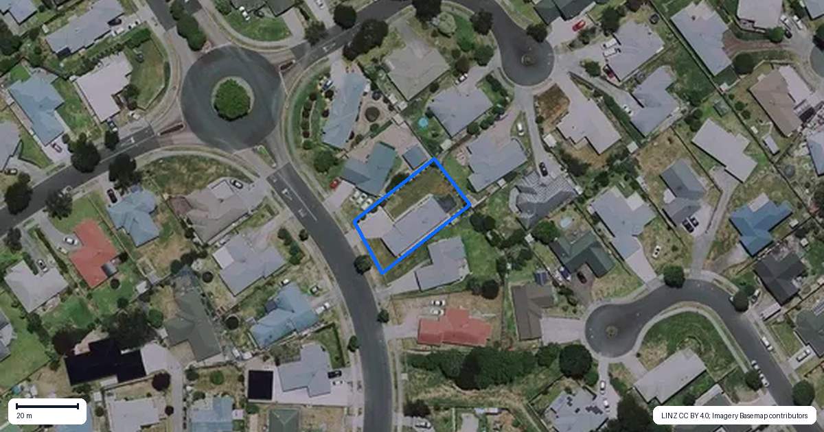 Property context map for 9 Farnborough Drive, Nawton, Hamilton