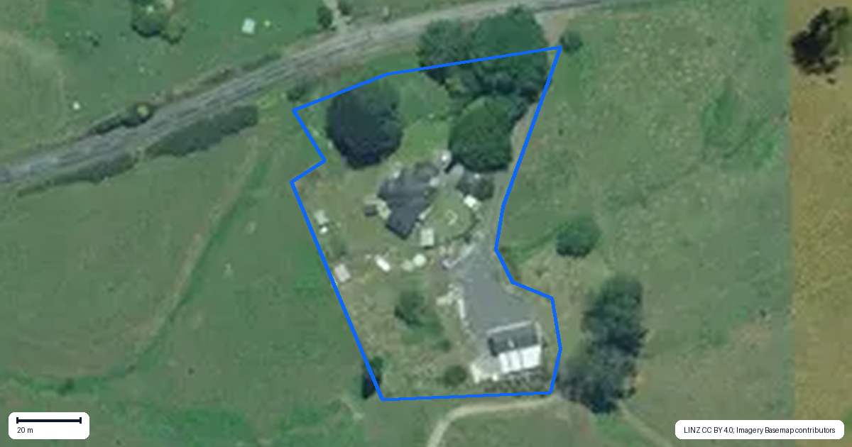 Property context map for 1056 Limeworks Loop Road, Karamu